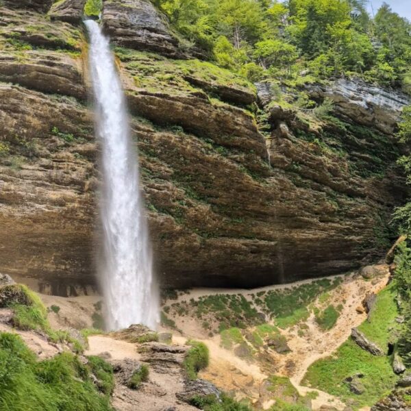 Perničnik waterfall Mojstrana